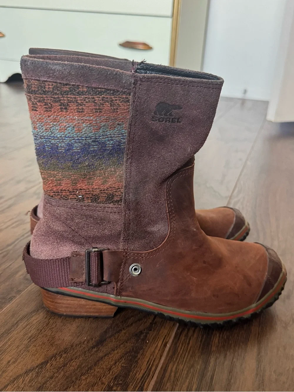 SOREL Slimshortie Madder Blanket Brown Leather Nubuck Boots Size 6